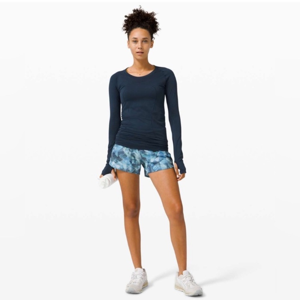 Lululemon Speed Up 2.5” Shorts